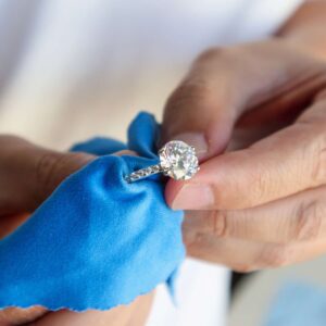 Cleaning Jewellery at home - AEG Cleaning Services